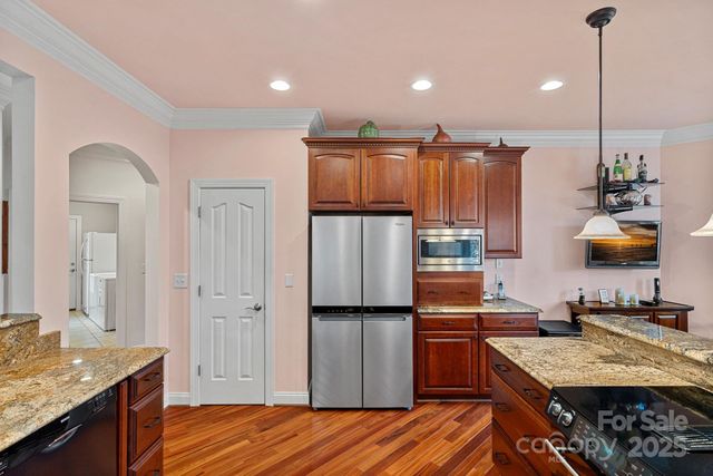 163 Futrell Landing, New London, NC 28127