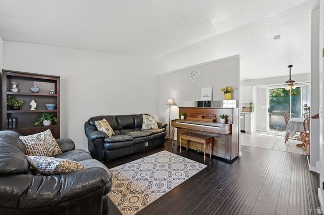 197 N 400 W, Clearfield, UT 84015
