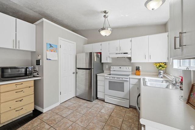 197 N 400 W, Clearfield, UT 84015