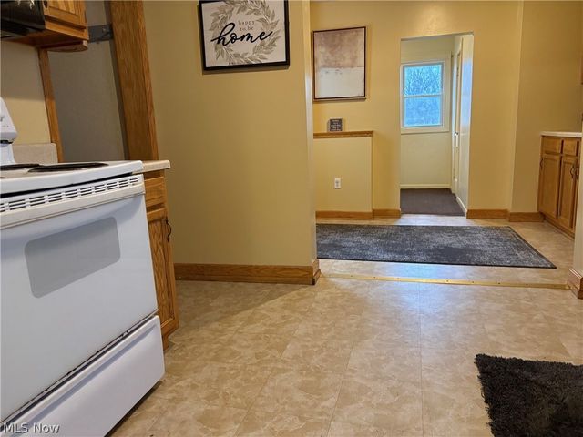 733 Damon Street, Akron, OH 44310