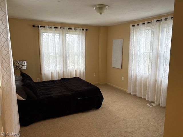 733 Damon Street, Akron, OH 44310