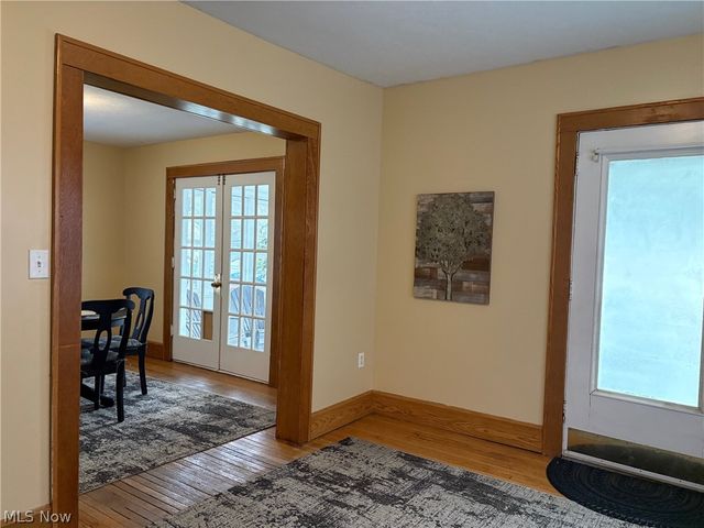 733 Damon Street, Akron, OH 44310