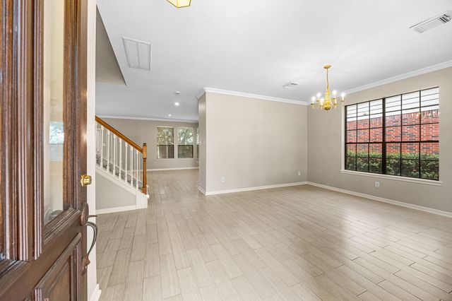 5610 Brazos Springs Drive, Sugar Land, TX 77479