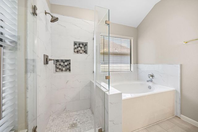 5610 Brazos Springs Drive, Sugar Land, TX 77479