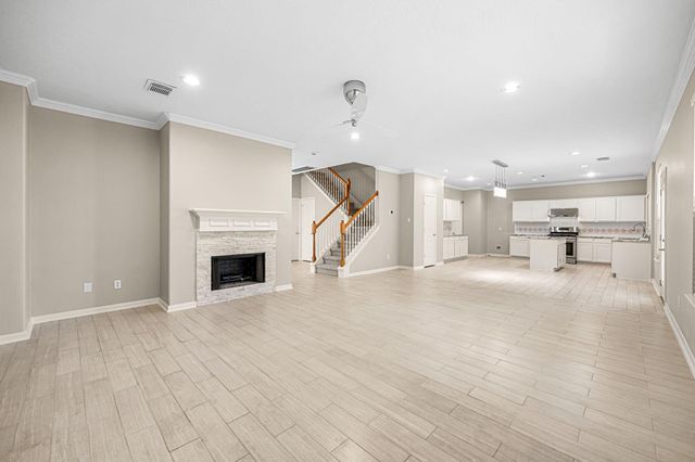 5610 Brazos Springs Drive, Sugar Land, TX 77479