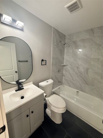 107 Gunter Street, Wills Point, TX 75169