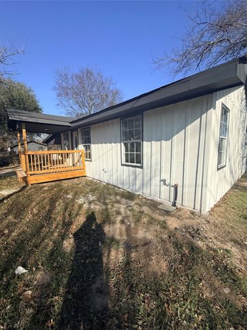 107 Gunter Street, Wills Point, TX 75169