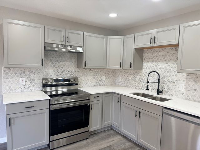 107 Gunter Street, Wills Point, TX 75169