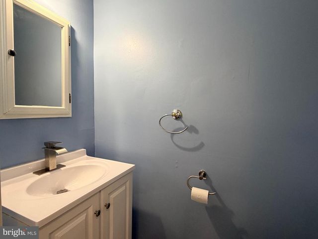 14423 SAGUARO PL, Centreville, VA 20121