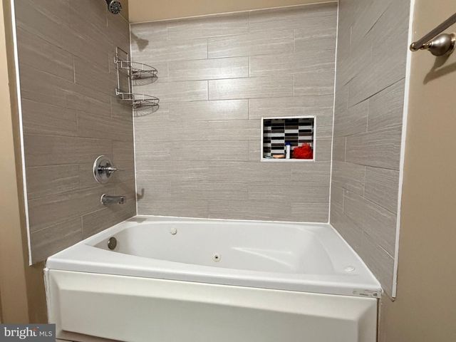 14423 SAGUARO PL, Centreville, VA 20121