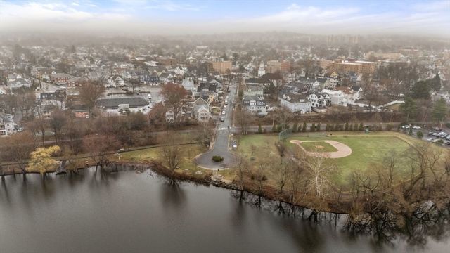 27 Linwood 27, Arlington, MA 02474