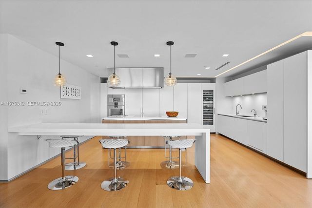 4921 Fisher Island Dr 4921, Miami Beach, FL 33109