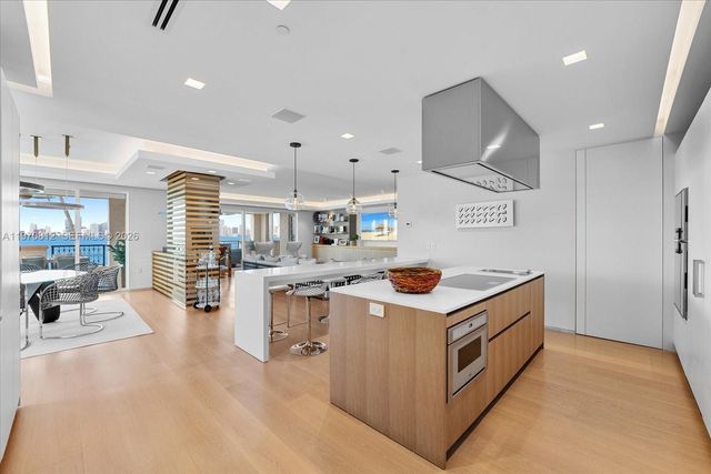 4921 Fisher Island Dr 4921, Miami Beach, FL 33109