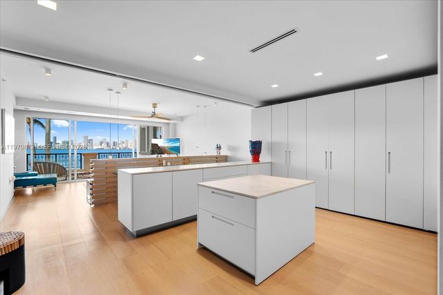 4921 Fisher Island Dr 4921, Miami Beach, FL 33109