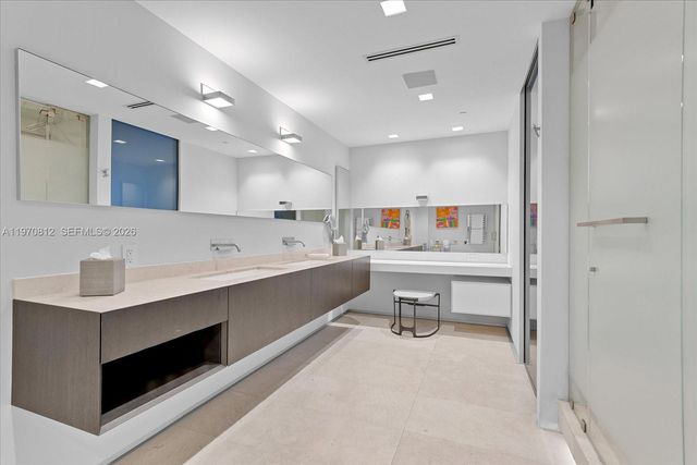 4921 Fisher Island Dr 4921, Miami Beach, FL 33109