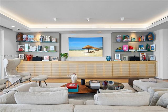 4921 Fisher Island Dr 4921, Miami Beach, FL 33109