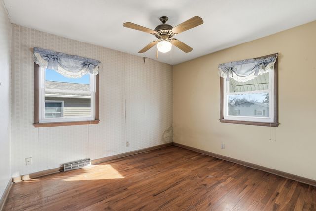 2136 N Gayman Avenue, Davenport, IA 52804