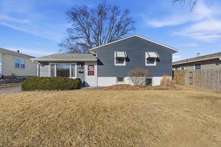 2136 N Gayman Avenue, Davenport, IA 52804