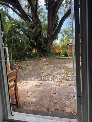 2123 NW 93rd Street 2123, Miami, FL 33147
