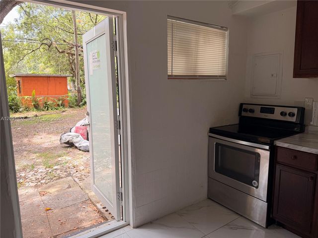 2123 NW 93rd Street 2123, Miami, FL 33147