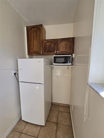 15764 SW 303rd Ter, Homestead, FL 33033