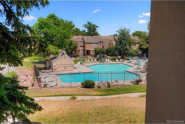 2836 S Vaughn Way, Aurora, CO 80014