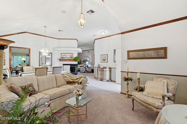 1904 SUN TIDE Drive, El Paso, TX 79938