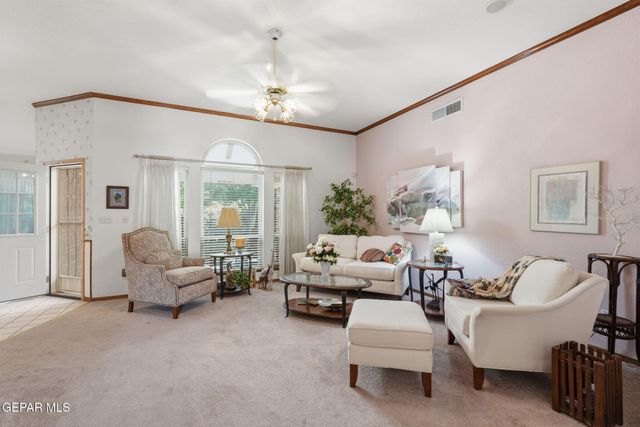 1904 SUN TIDE Drive, El Paso, TX 79938