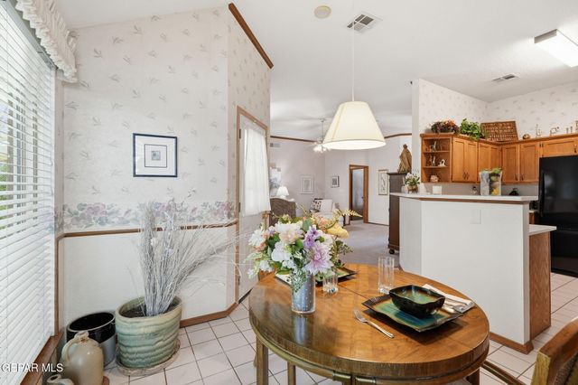 1904 SUN TIDE Drive, El Paso, TX 79938