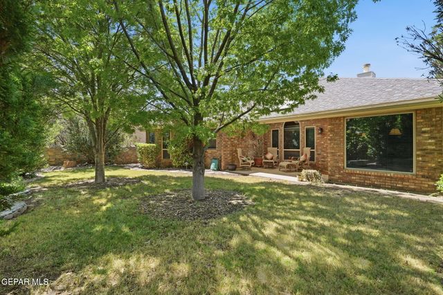 1904 SUN TIDE Drive, El Paso, TX 79938