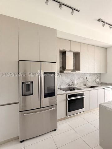 1030 15th St 316, Miami Beach, FL 33139