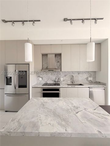 1030 15th St 316, Miami Beach, FL 33139