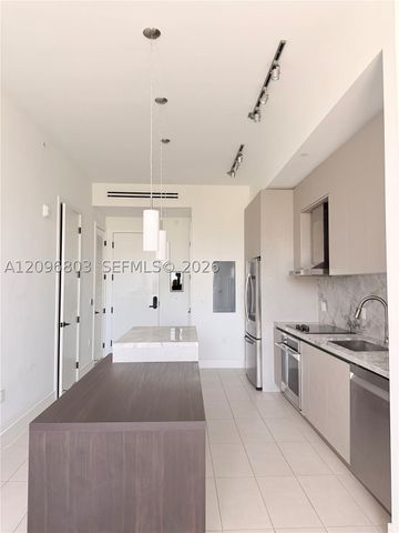 1030 15th St 316, Miami Beach, FL 33139