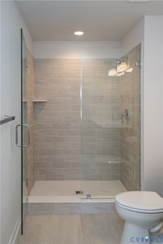 11219 Sparwood Rd, Chester, VA 23831