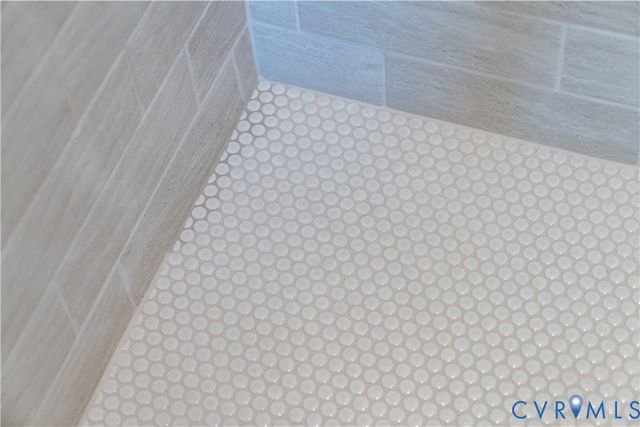 11219 Sparwood Rd, Chester, VA 23831