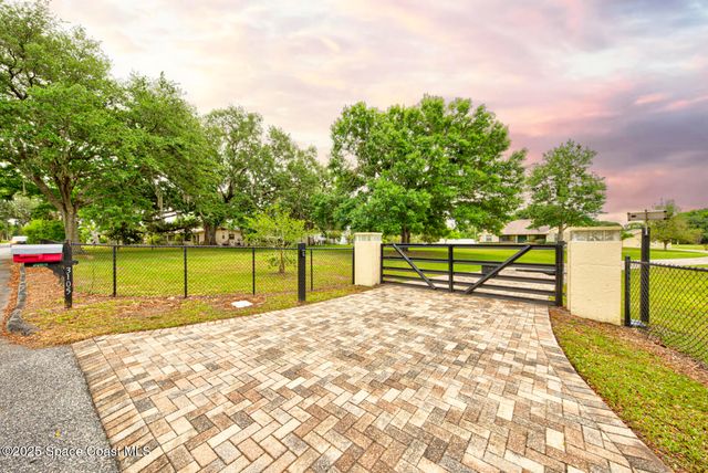 3105 Diamond Road, Titusville, FL 32796