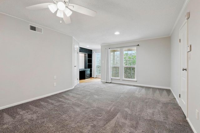 7575 Cambridge Street 301, Houston, TX 77054