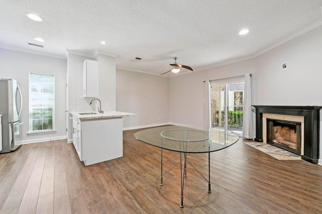 7575 Cambridge Street 301, Houston, TX 77054