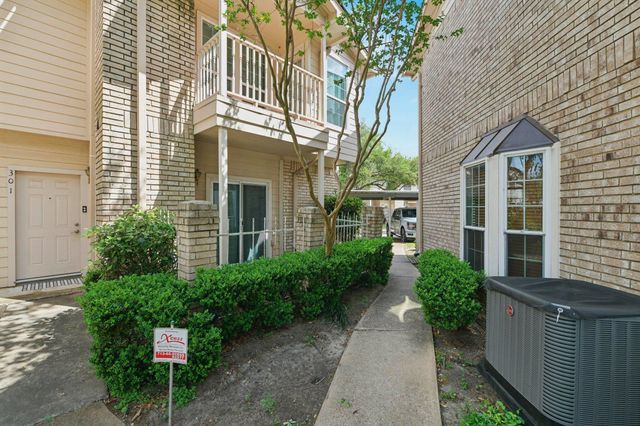 7575 Cambridge Street 301, Houston, TX 77054