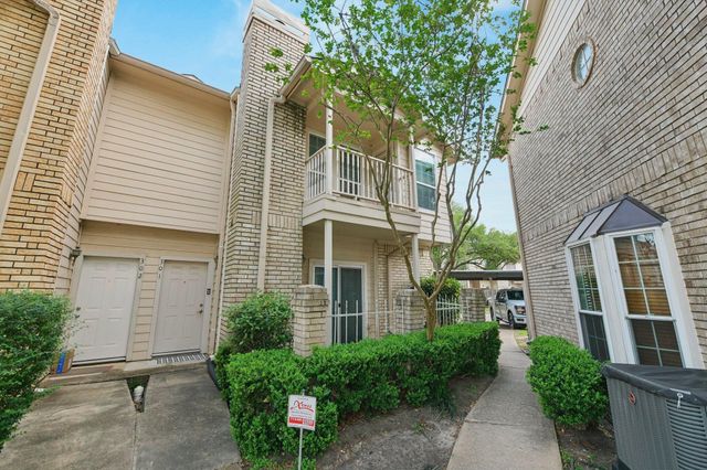 7575 Cambridge Street 301, Houston, TX 77054