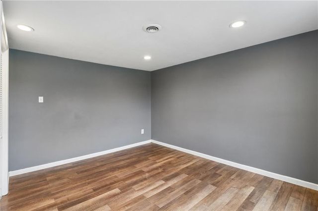 307 E 1100 Road, Baldwin City, KS 66006
