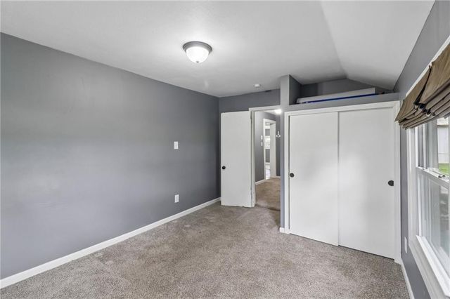 307 E 1100 Road, Baldwin City, KS 66006