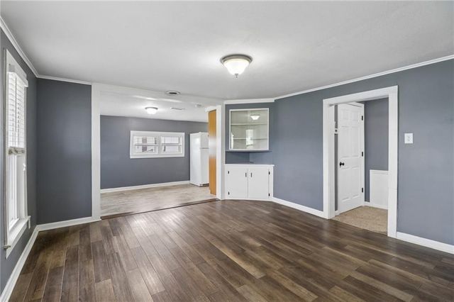 307 E 1100 Road, Baldwin City, KS 66006