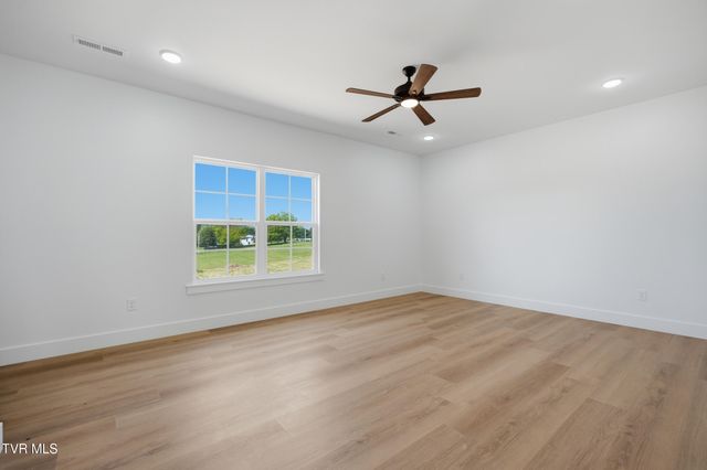 115 Emperor Lane, Greeneville, TN 37743