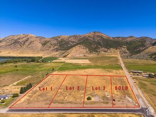177 S 300 E # 1, Mantua, UT 84324