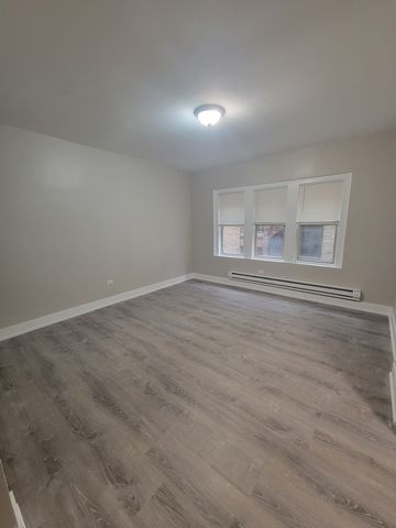 312 N Central Avenue 209, Chicago, IL 60644