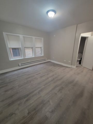 312 N Central Avenue 209, Chicago, IL 60644