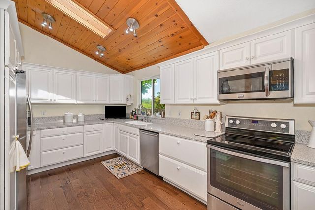 9185 Vista Ct, Loomis, CA 95650
