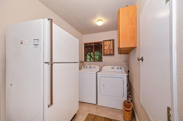 9185 Vista Ct, Loomis, CA 95650