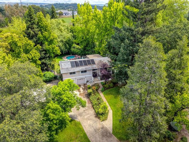 9185 Vista Ct, Loomis, CA 95650